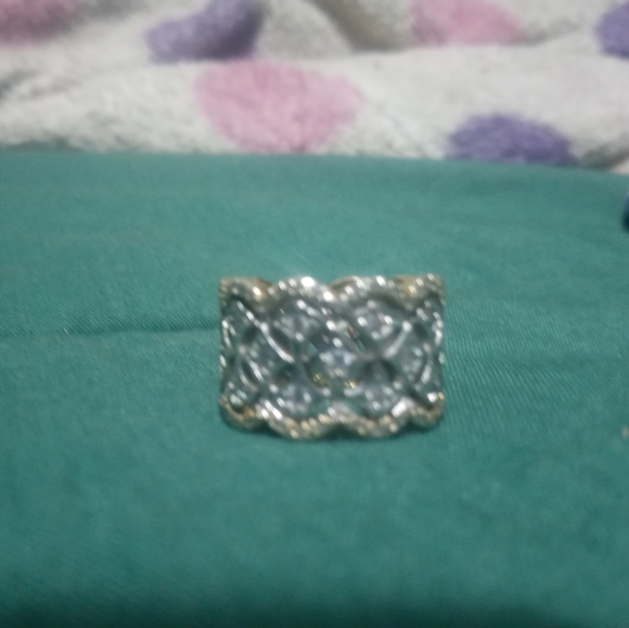 Ring - Picture 2 of 2